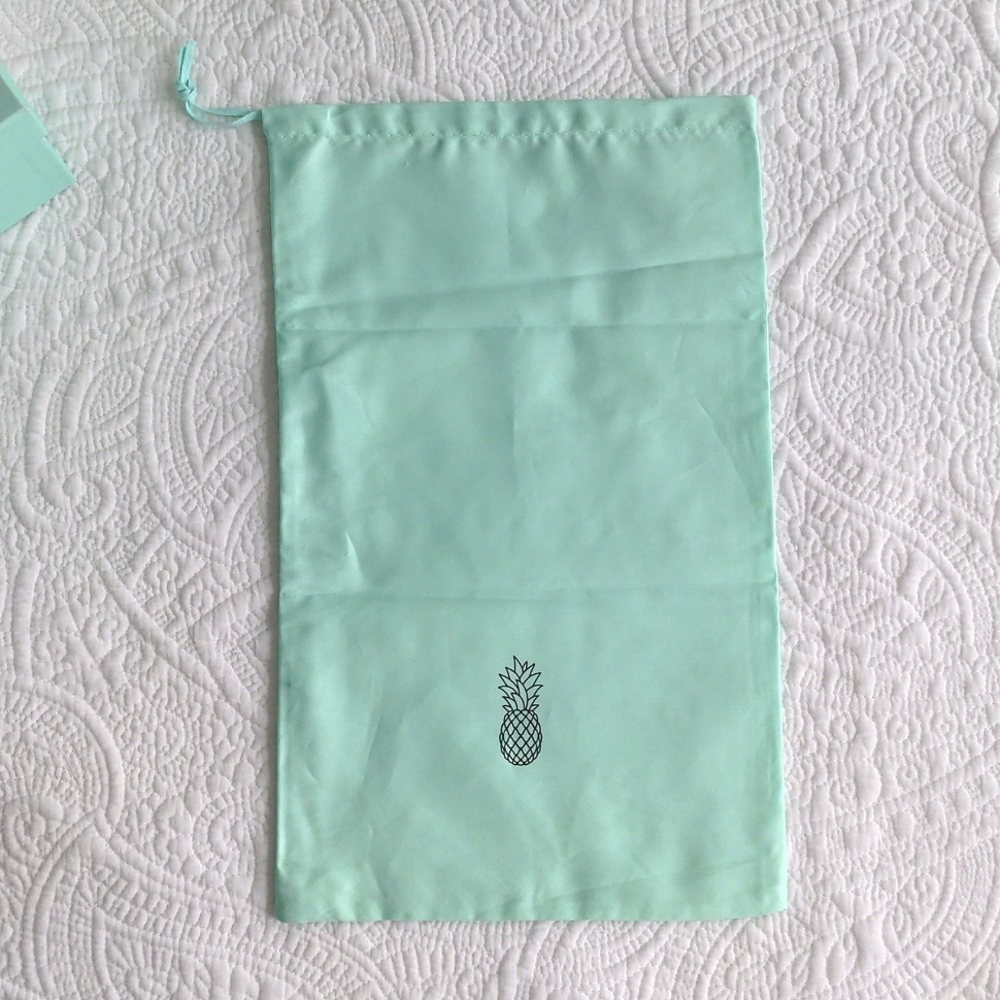 Aquazzura Box + Dust Bag - Picture 10 of 11